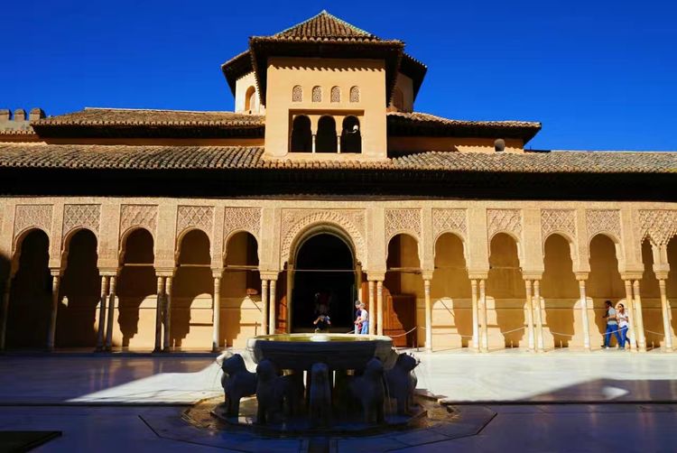 葡萄牙和西班牙哪个值得旅游,西班牙和葡萄牙旅游区别