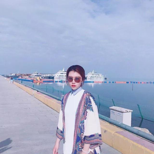 这位女大学生:颜值、才华双在线,还没毕业就已实现月入过万