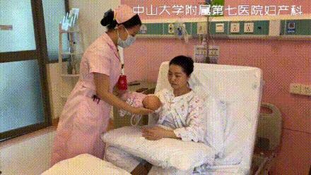 顺产新生儿母乳喂养正确喂奶姿势,母乳喂养正确喂奶姿势教学示范