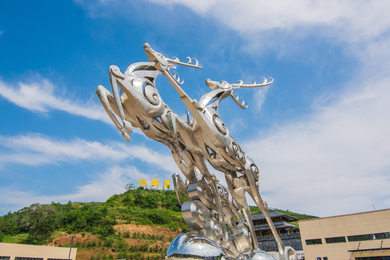 西安有个影视基地叫什么,西安不务正业的电影基地