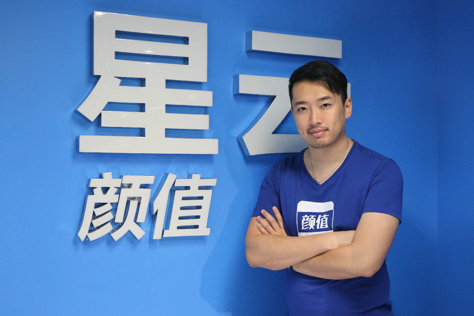 为二婚妻子买百万豪车,不介意五年无子,刘翔两段婚姻判若两人?