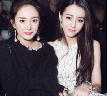 小花们也是拼啦，为了扮丑真是什么都做的出来，形象都不要了