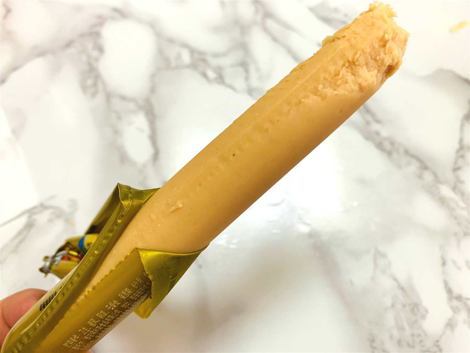 吃了一辈子火腿肠,一直用牙咬,3种小方法,轻松就能打开