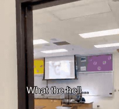 高中生黑了学校所有电子屏，结果老师转发点赞，当地政府还求合作