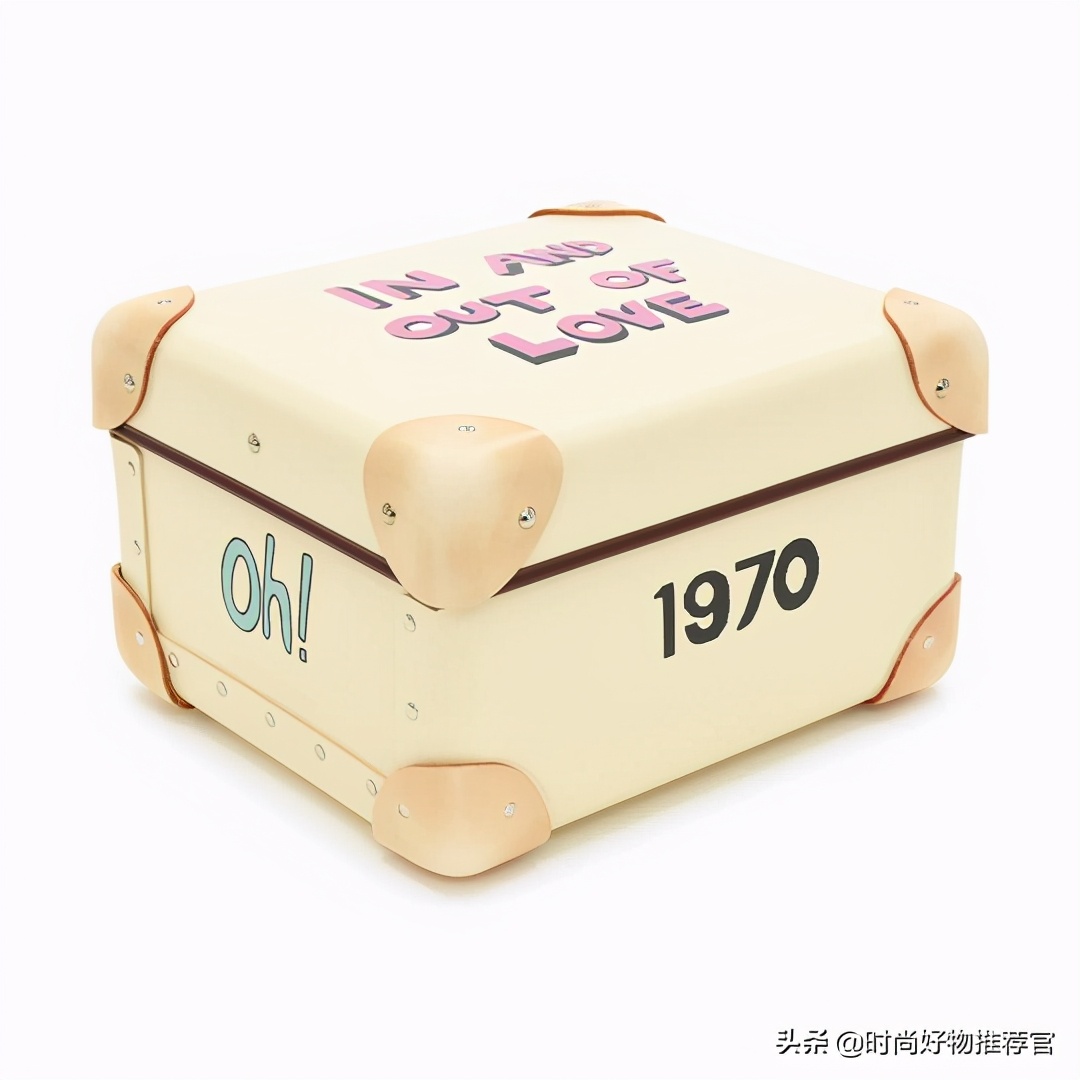 一周内爆款包包,单肩男包2019年冬季蔻驰