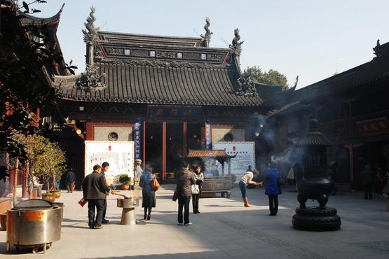 上海寺庙简介20座,据说前十座祈福灵验,附上海168座寺庙名录