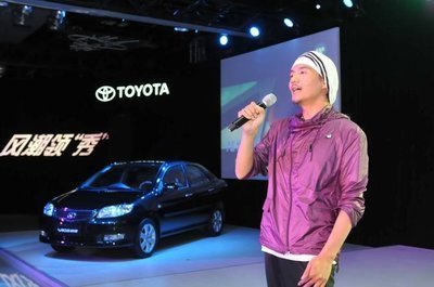 威驰两厢和飞度哪个好,飞度两厢威驰三厢