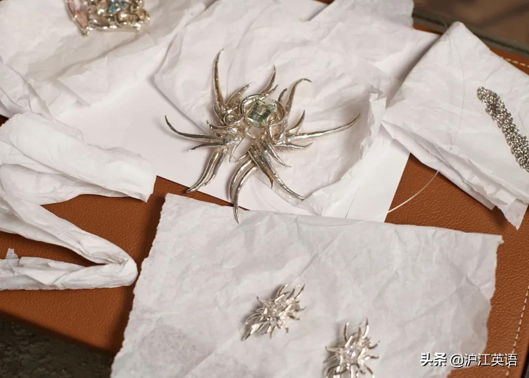 15岁艺术家,15岁走秀