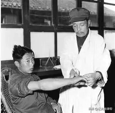 蛇医专家季德胜传奇,旷世神医克林顿