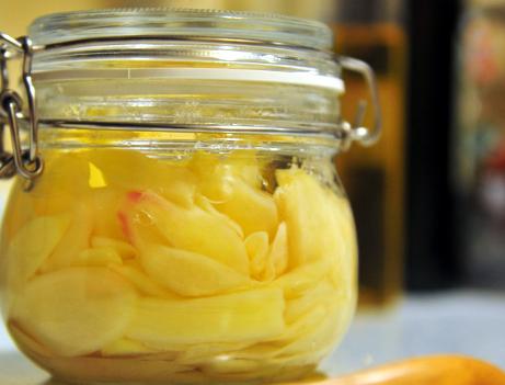 醋泡姜生姜需要蒸一下吗,醋泡姜的最简单直接泡法