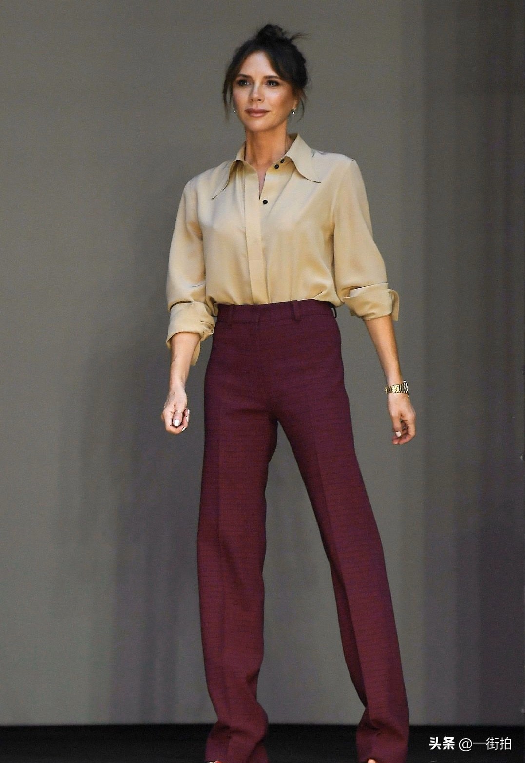 贝克汉姆最新机场照,贝克汉姆贝嫂夫妻写真