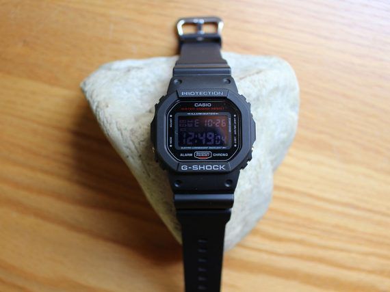 卡西欧g-shock怎么调时间,卡西欧g-shock换电池