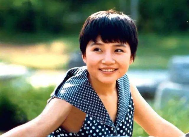 李娜出家前有什么成名曲,李娜出家前最后一次唱青藏高原