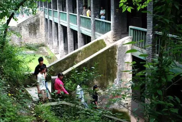松桃民族中学,松桃县松桃民族中学