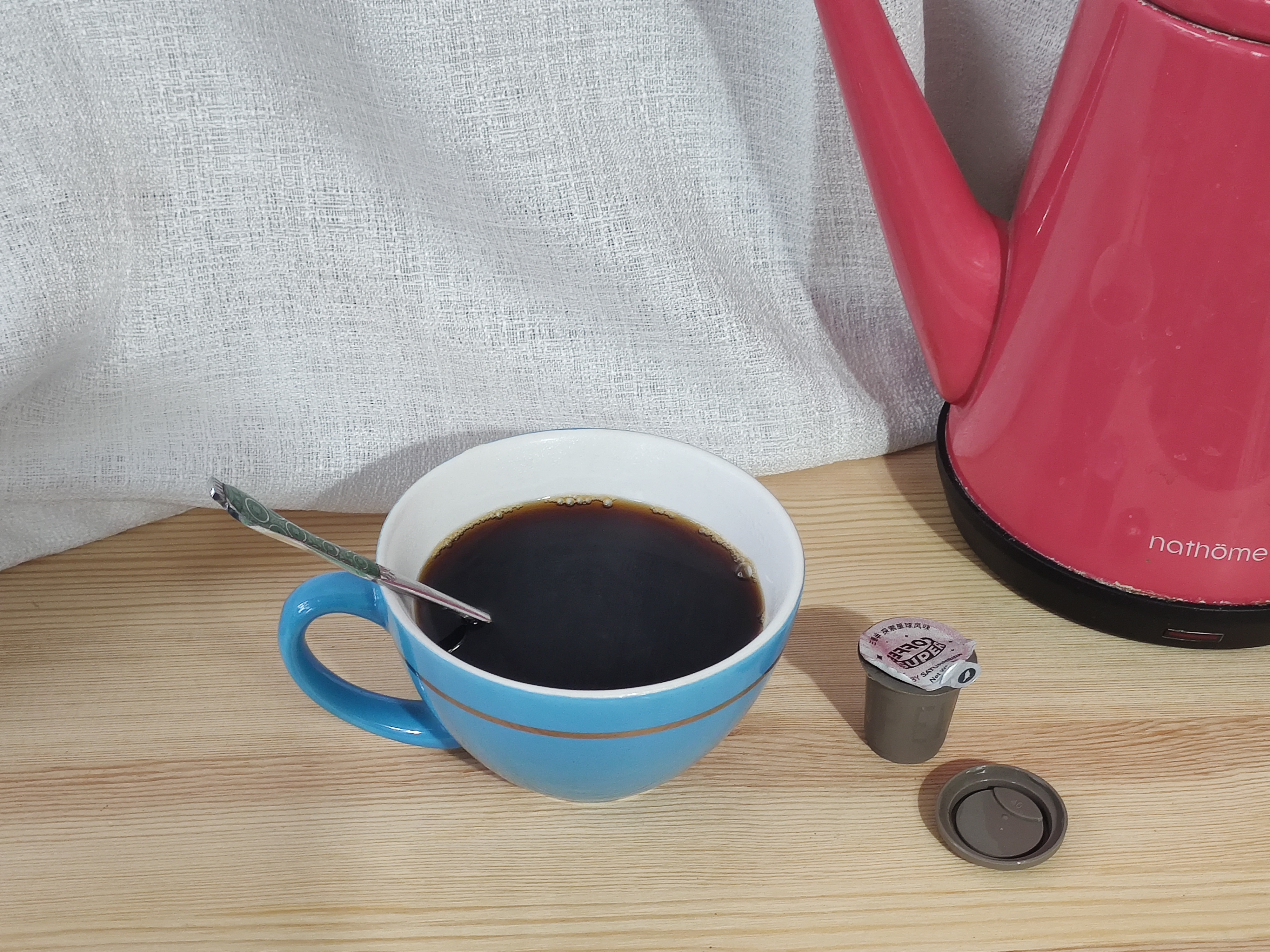 挂袋咖啡和冻干黑咖啡哪个口感好,黑咖啡速溶推荐深度烘焙