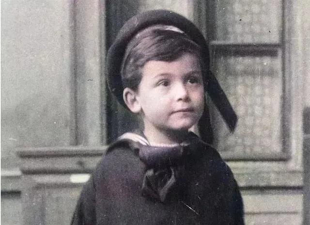 十一岁被清华大学录取,十一岁被保送哈佛