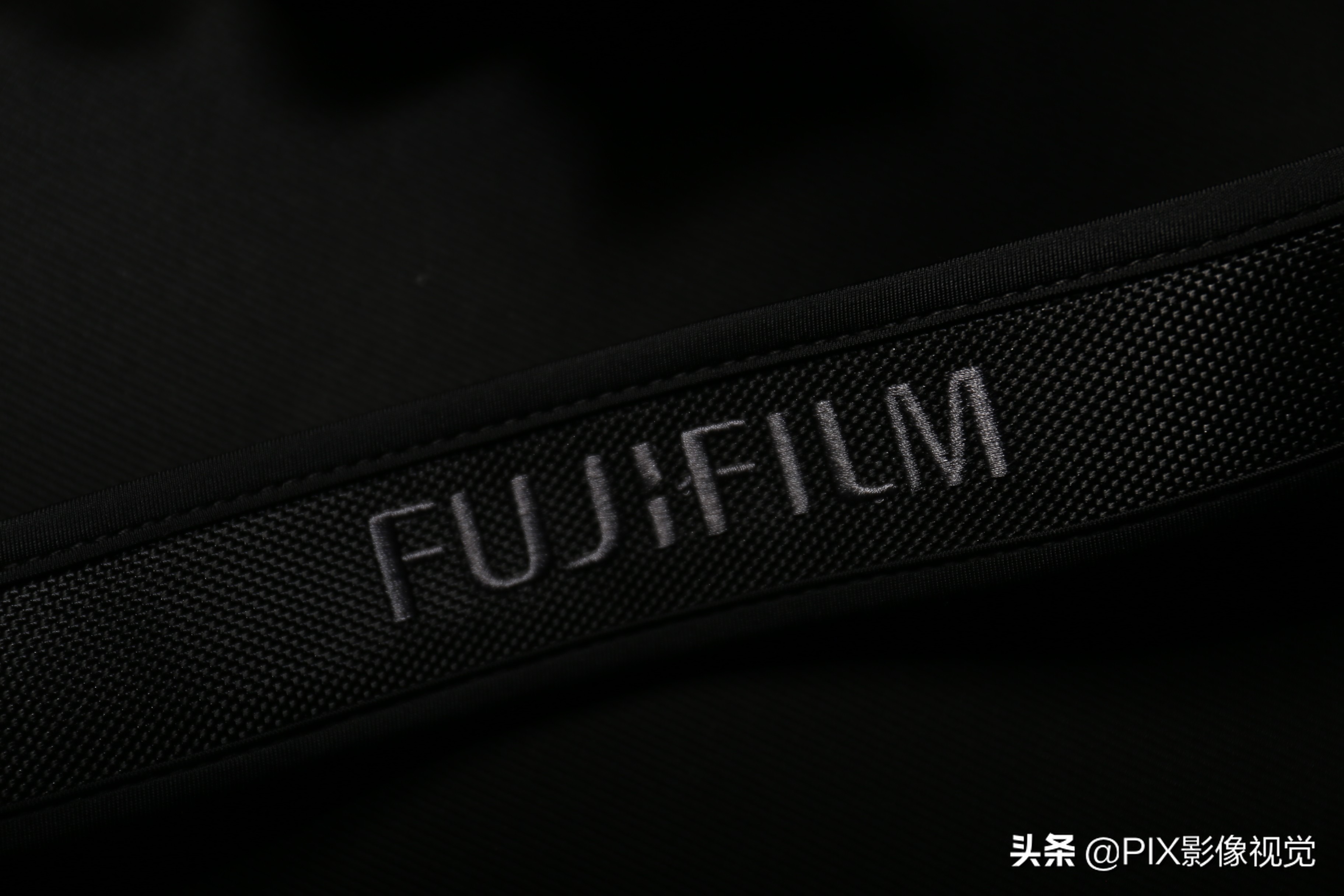 聊一下富士微单,富士x-h1现在还值得入手吗