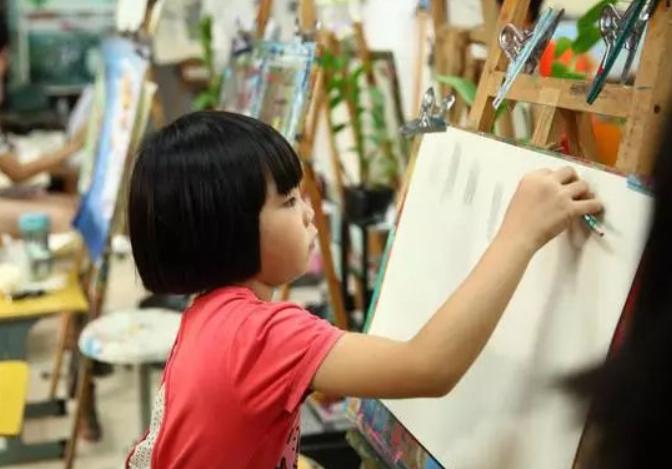 幼儿园一周报几样兴趣班,幼儿园一周十样兴趣课