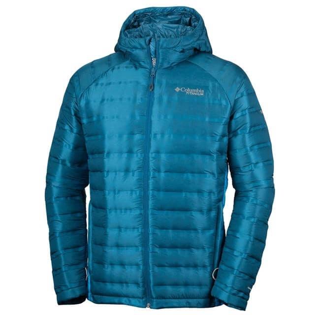 国内户外羽绒服品牌十大排名,两座山标志的户外品牌羽绒服