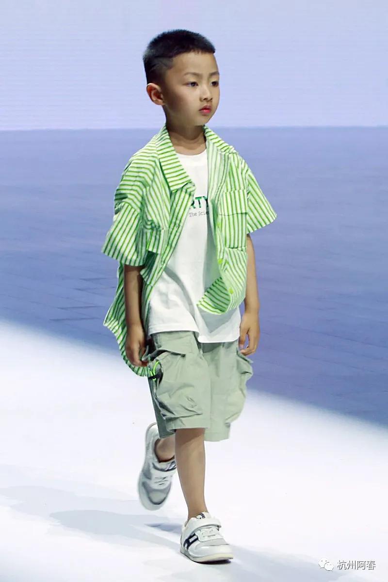 国际时尚周巴黎,时装周秀场