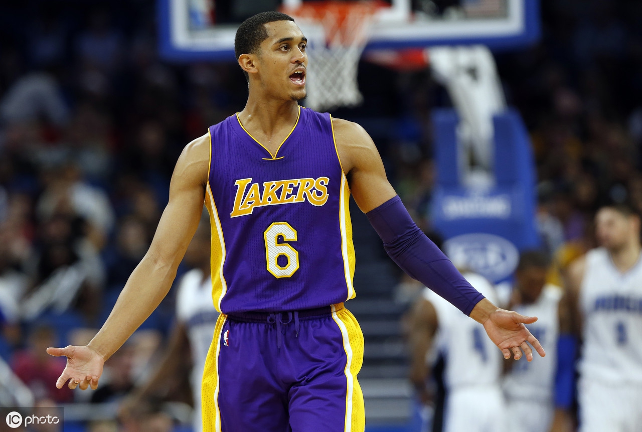 nba今日新鲜事篮球比分,篮球快讯直播