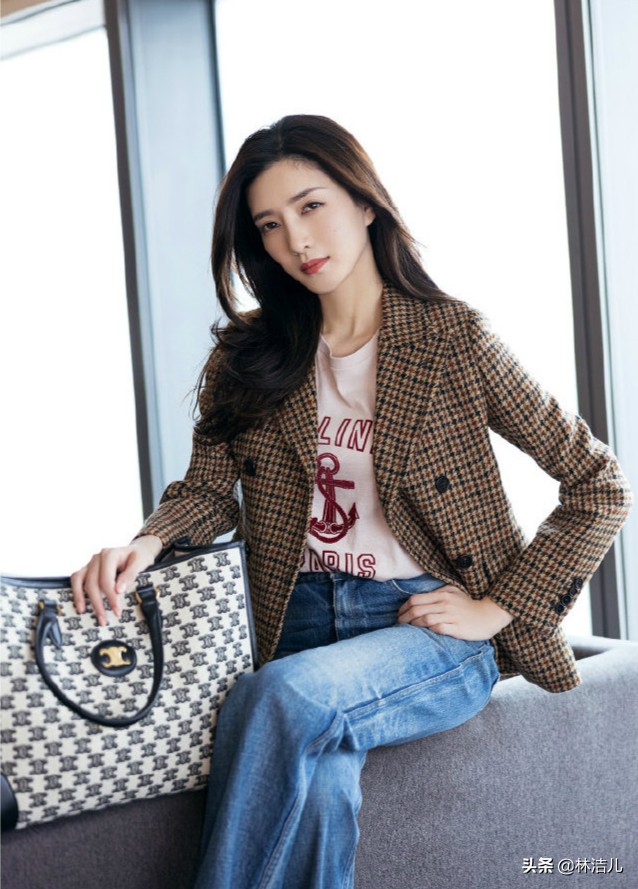 倪妮和lisa,倪妮同款圣罗兰双肩包