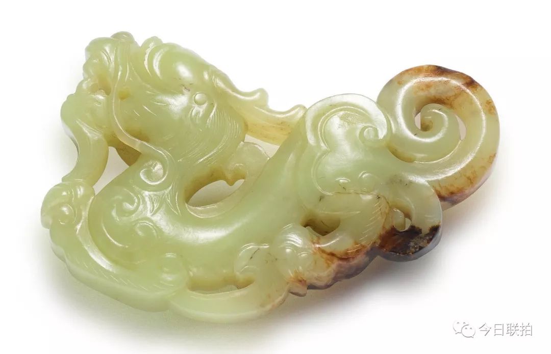 一只白玉小熊卖了670万，人家靠的是颜值！