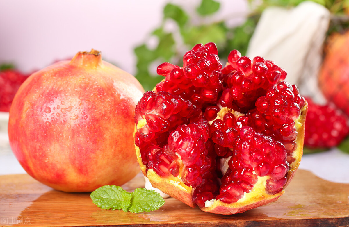 8月份是吃石榴的季节吗,几月几日是吃石榴的季节