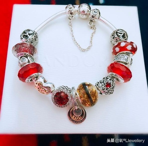 潘多拉收购了吗,市值暴跌7000亿跌的钱去哪了