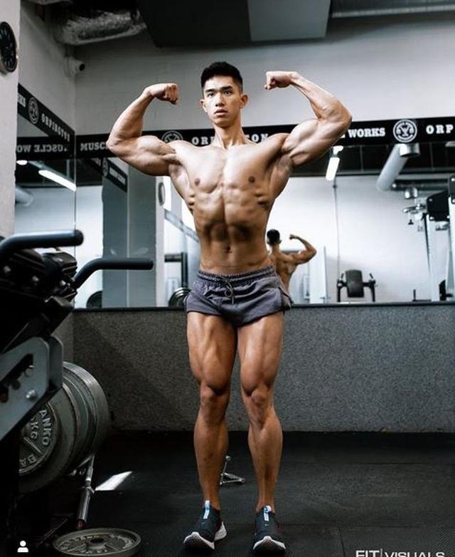 港姐吴婉芳好年轻,冻龄女神吴婉芳