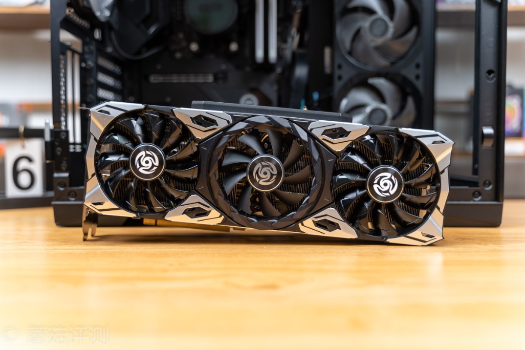 雷蛇华擎x570主板怎么样,华擎x570太极雷蛇定制款主板赏析