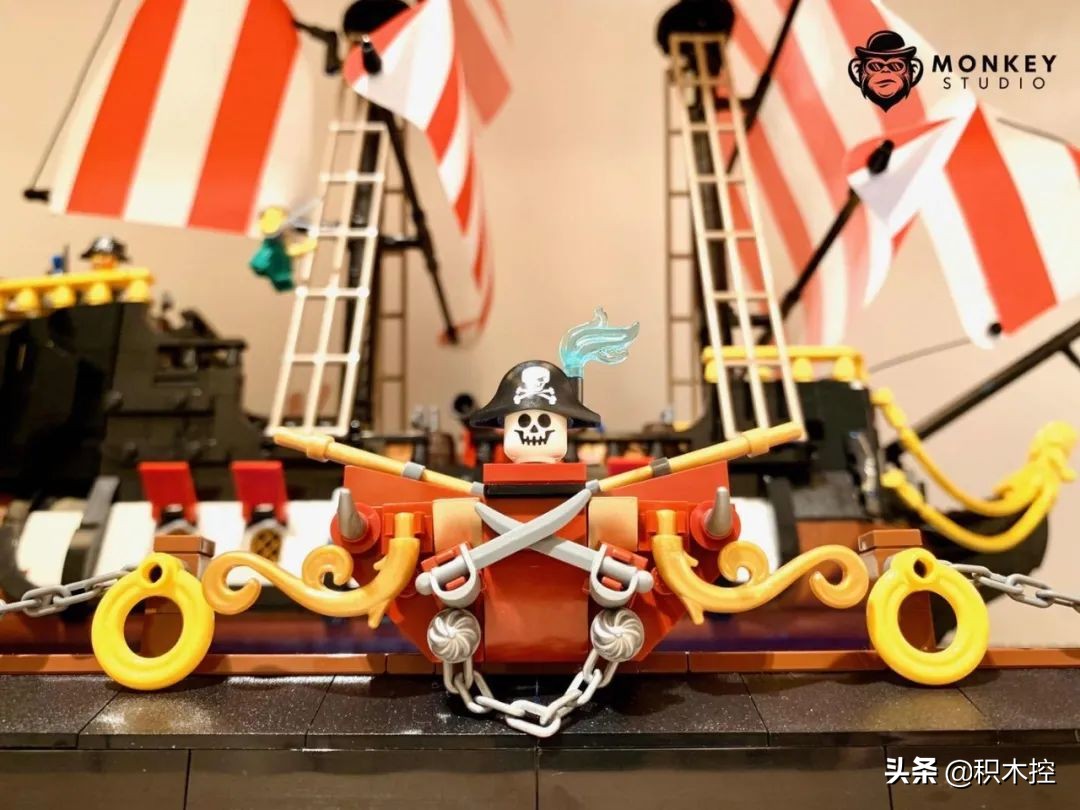 乐高海盗湾搭建过程,用积木怎么搭建海盗船
