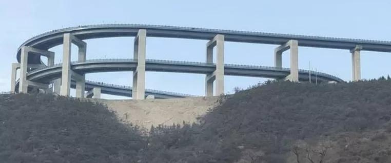 小曲线桥梁预制梁架设方案,小曲线半径箱梁预制方法