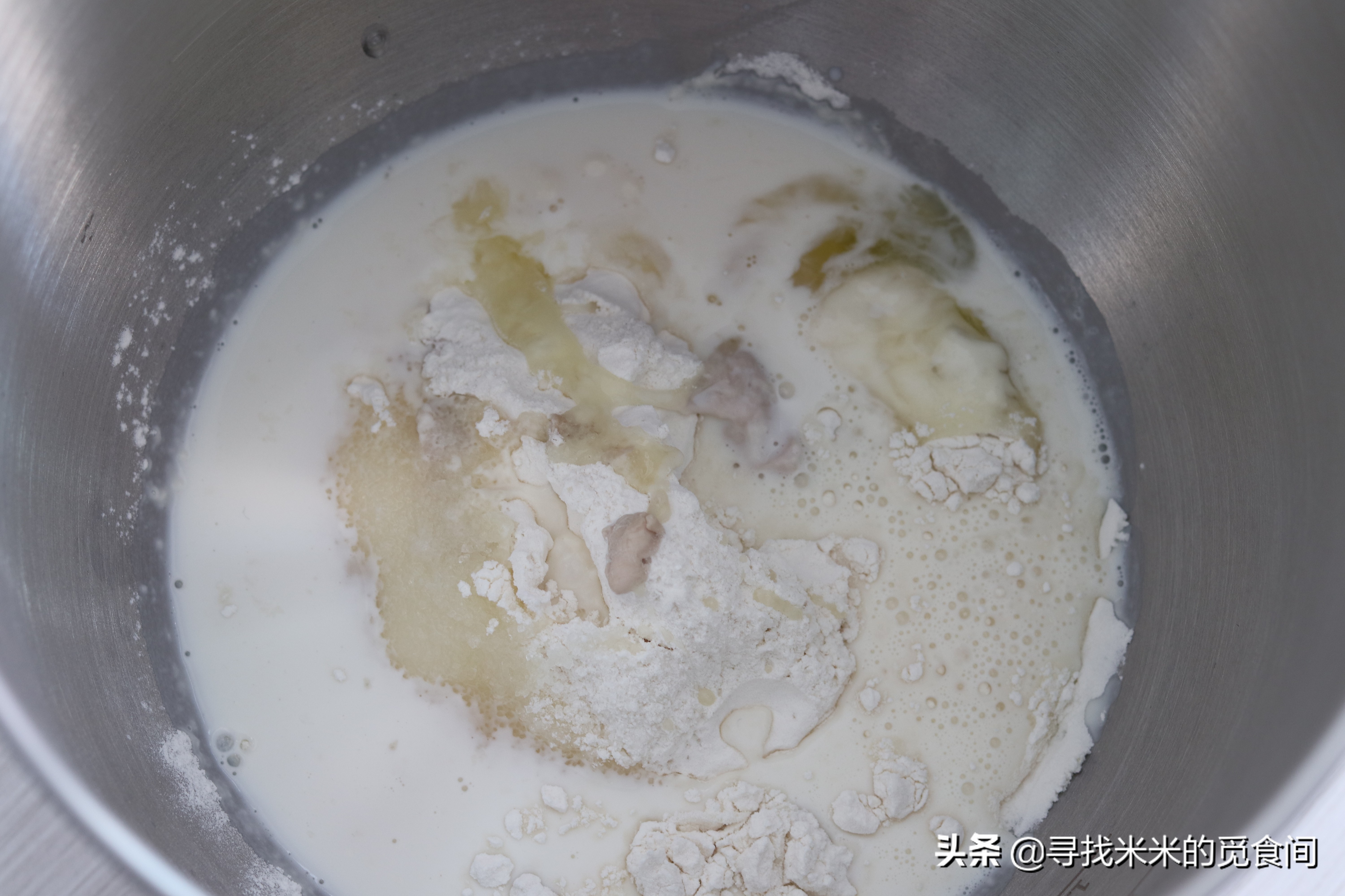 烘焙入门干货，如何判断面团打到几成筋度？厨师机手套膜图解