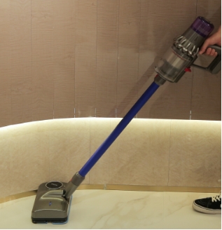 2022吸尘器洗地机推荐,买自动洗地机还是吸尘器