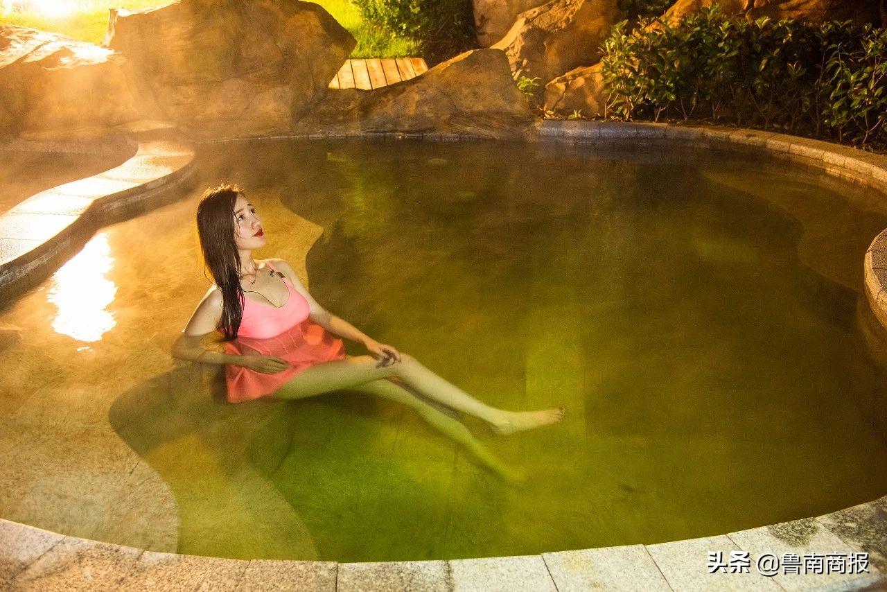 月正圆中秋,月正圆双节同庆