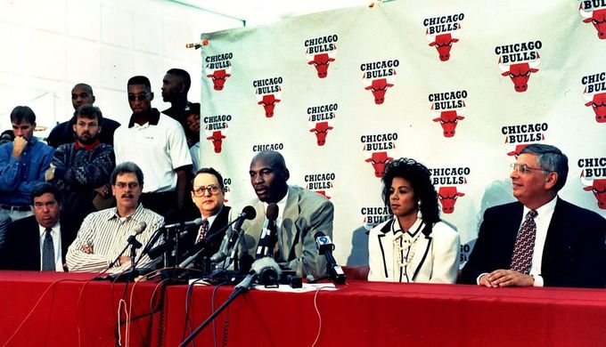 乔丹经典篮球时刻,乔丹过人十大经典集锦