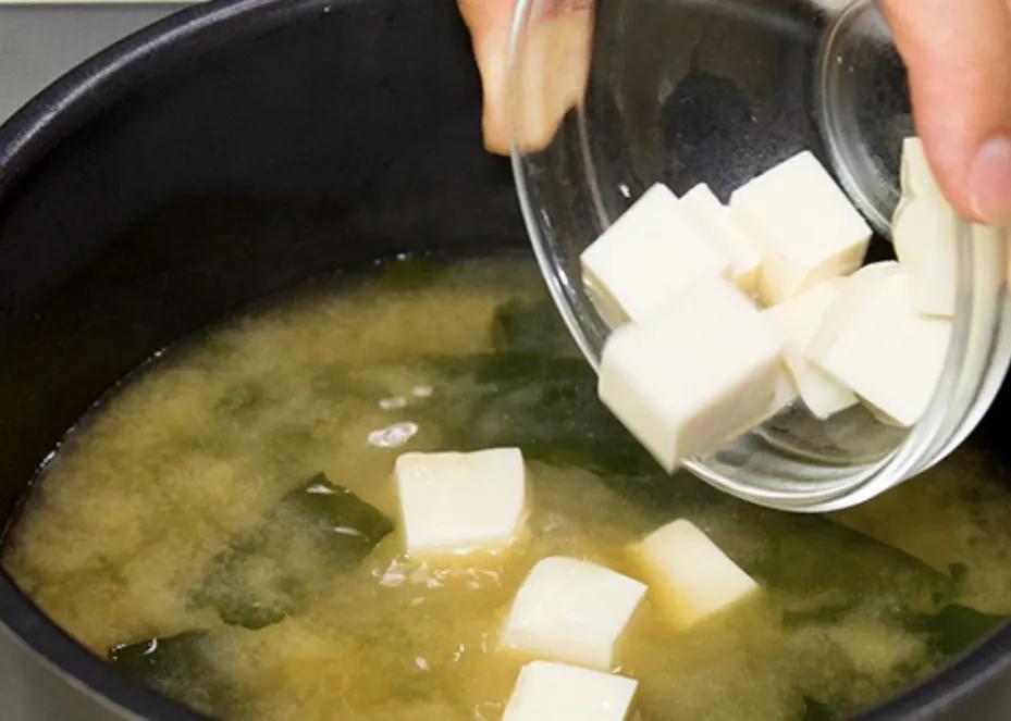 闲话味噌汁丨一碗一乾坤，满载眷恋故乡的温情！