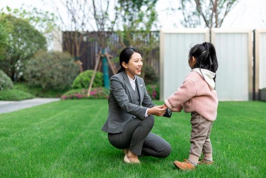进入C端时代,客户越来越重要!房地产变成服务行业了
