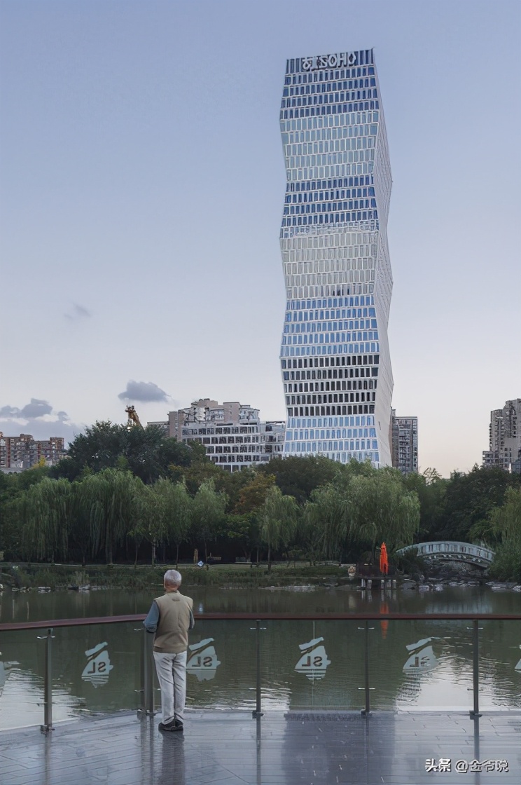 有“霸道总裁”之称的华润大厦：少不了西蒙电气的锦上添花