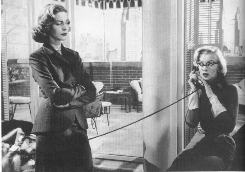 她与梦露水火不容，还是个“专业”寡妇？碟中谍6里也有她