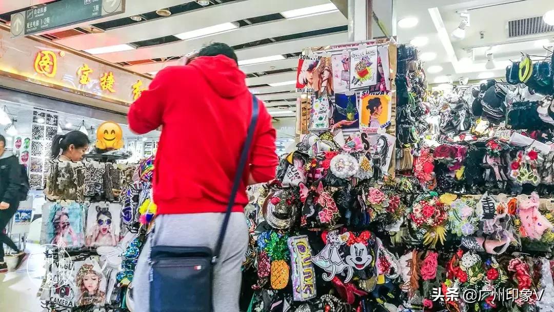 老板开1万底薪,老板开3000的工资干5000的活