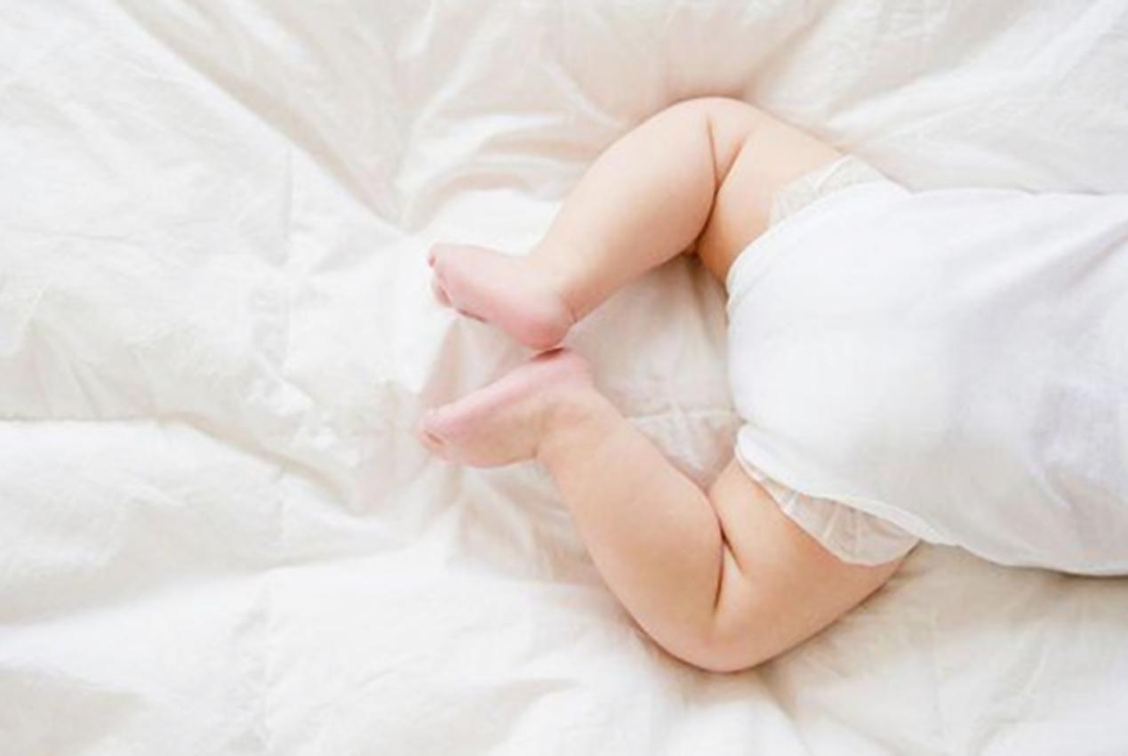 宝宝多大穿小内裤最合适,三岁宝宝穿什么内裤合适