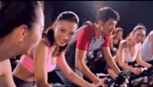 跑步和动感单车算不算练腿,动感单车和跑步哪个瘦腿