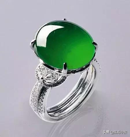 史上最贵的32件天价翡翠图片,史上最贵的翡翠原石