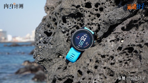 佳明Forerunner945：运动腕表的当下最强形态|肉身评测