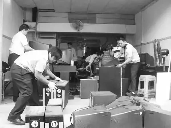 IG夺冠，杨永信未死，一代网瘾少年何去何从？