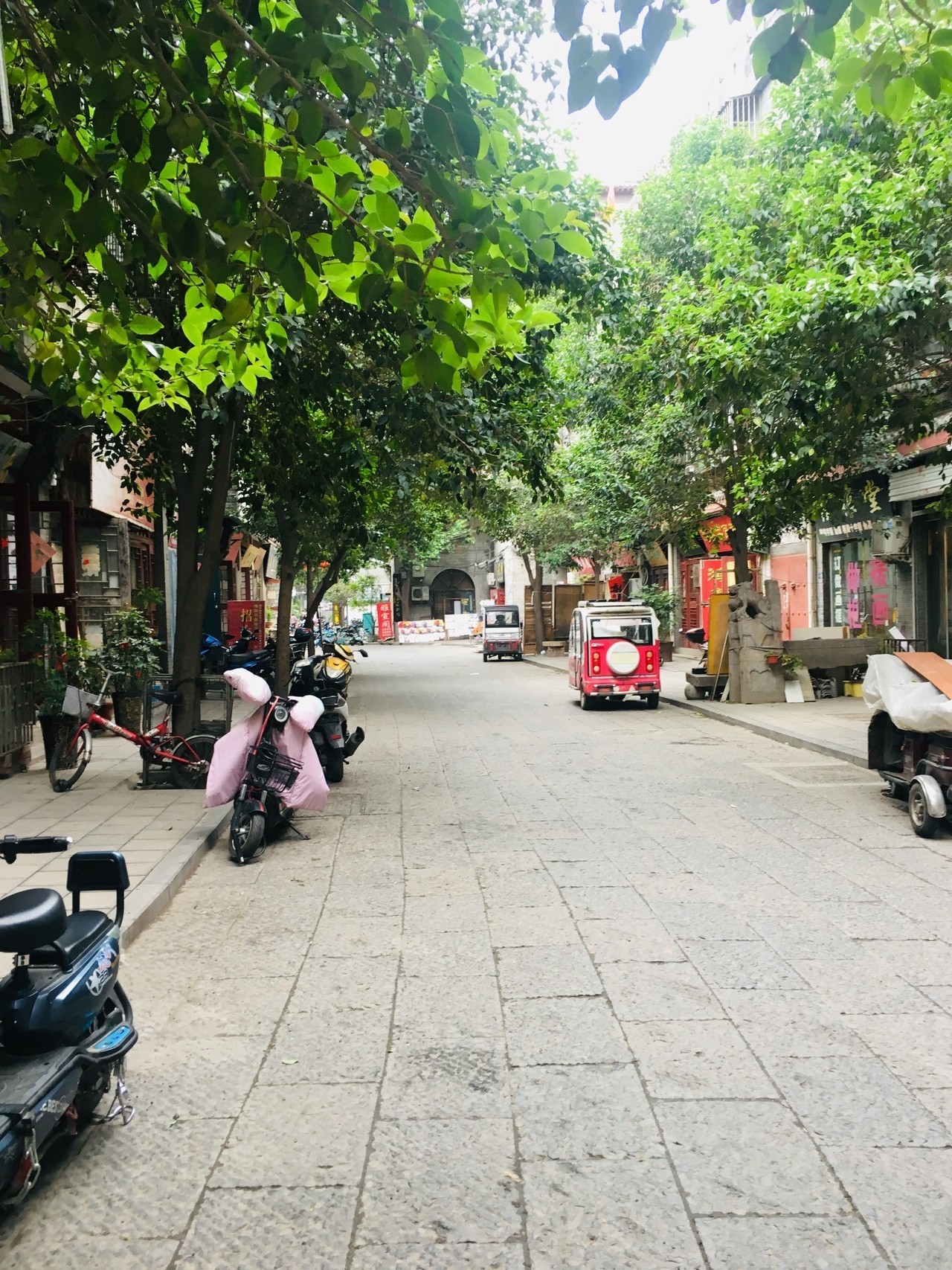 去旅游建议住青旅吗,一个女生住青旅注意事项