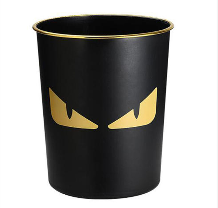 韩国疯了吧一个垃圾桶5万，只为了装这玩意儿？网友：够买辆车了