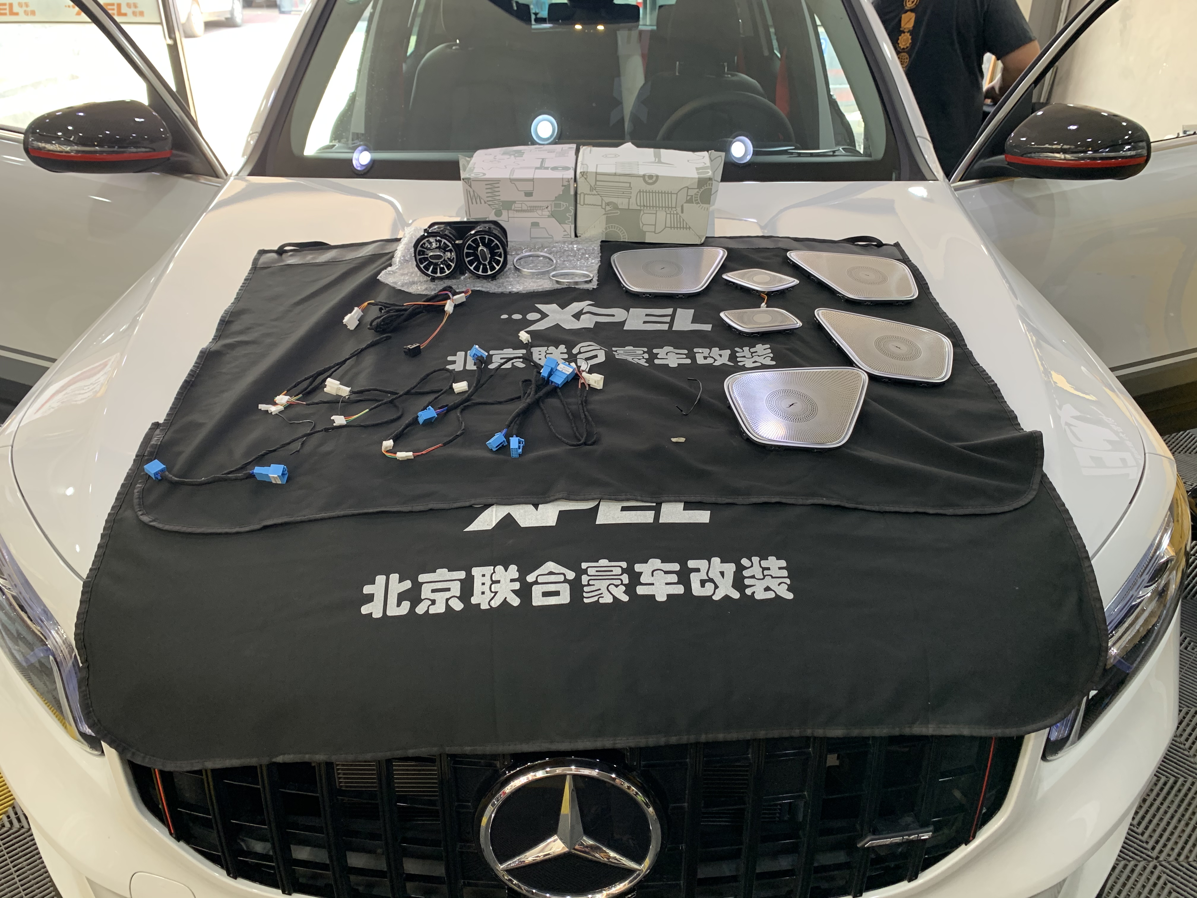 越野轮胎搭配在小车上好不好看,越野轮胎配轿车